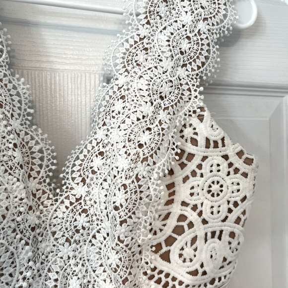 NWOT Catherine Malandrino for Anthropologie Lace Mini Dress, Size 6 - Picture 2 of 9